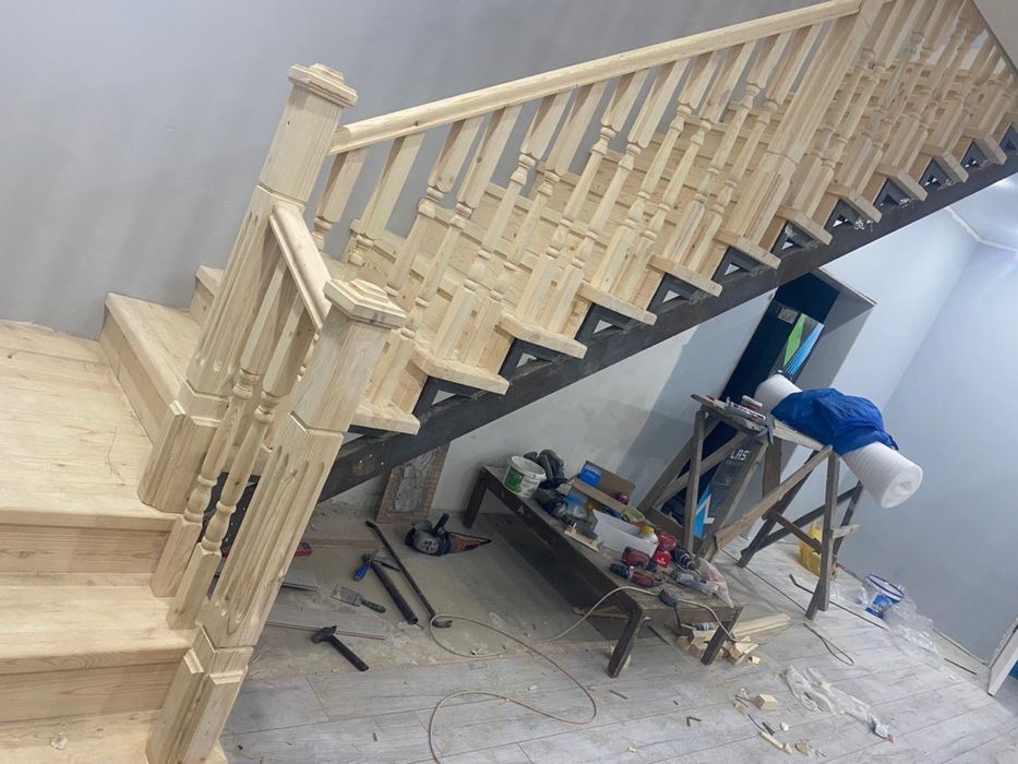 Лестница Ступени Болясины Перило