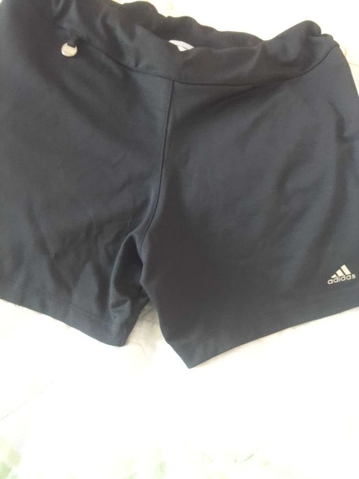 Оригинални дамски спортни шорти Adidas Clima365 (Размер S/м