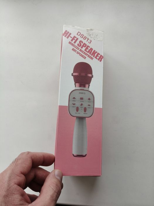 Настольный хоккей, микрофон