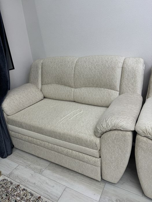 Диван 321 в отличном состоянии