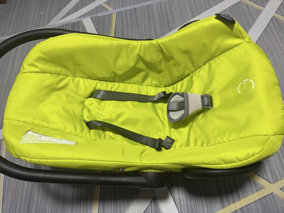 Автолюлька детская