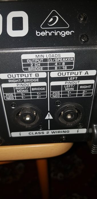 Behrenjer  Активный  Микшерный пультт