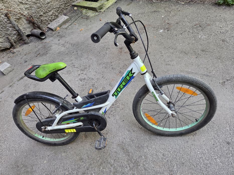 Продам велосипед на ребенка 6-8лет