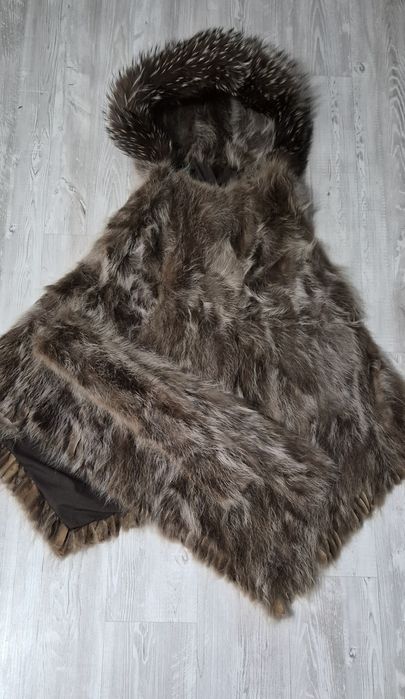 Черно дълго палто от естествени материяли