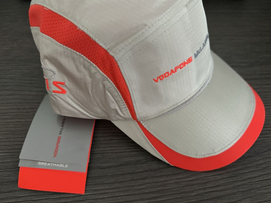 Sapca Mercedes Benz McLaren Vodafone Lewis Hamilton Sigilata Noua