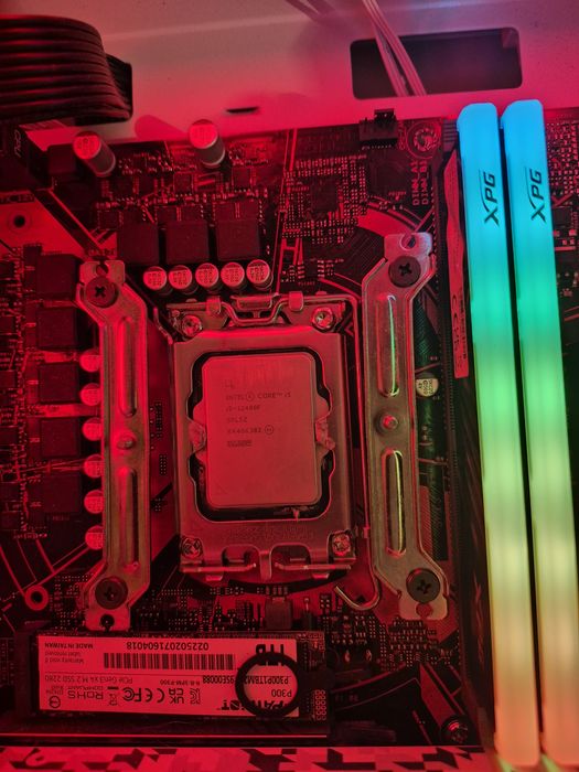 Продам процессор i5-12400F