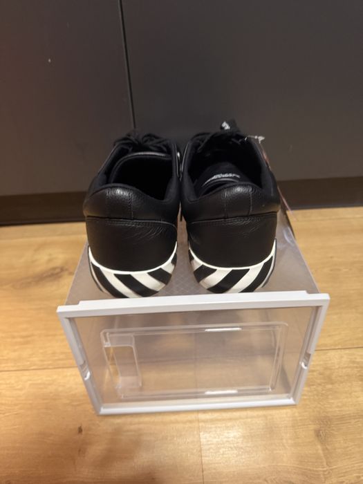 off-white vulcanized