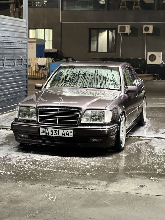 Mercedes benz W124 E320 sotiladi