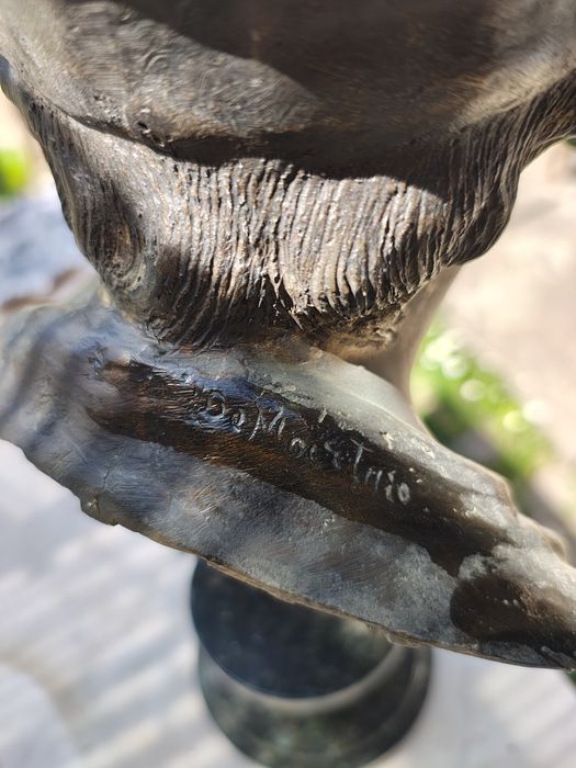 Statuetă de bronz Strengar