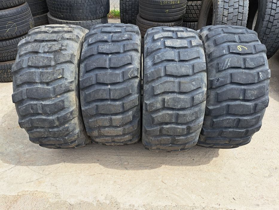 Anvelope 15.5-55r18 sau 335-55r18 Dunlop