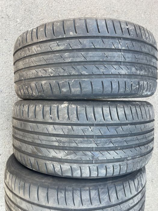 Cauciucuri de vară  245/40/18 dot 2019