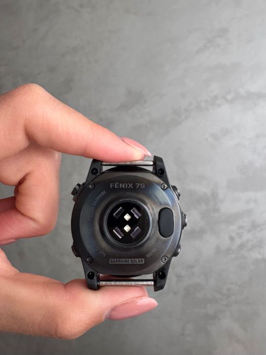 Garmin fenix 7S Sapphire solar