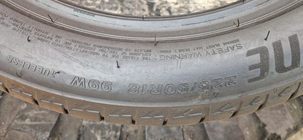 2 Anvelope noi 0 km   Bridgestone 225 50 R18 de vara . Run-flat.2020