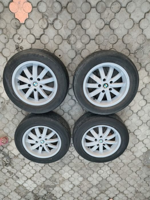 Диск от бмв с шинами