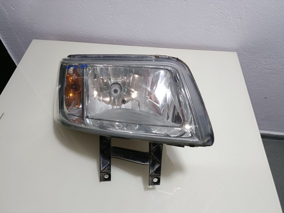 Far dreapta Volkswagen T5 2010