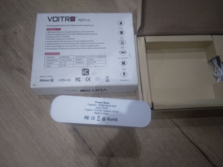 Baterii externe , electronice