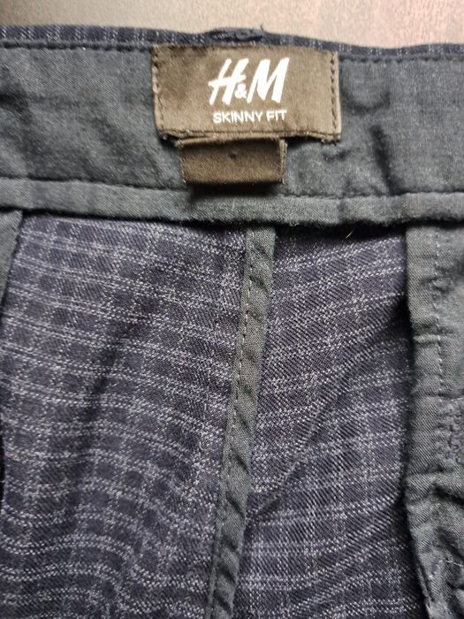 Pantaloni H&M Skinny fit / slim fit, cu model, pentru barbati