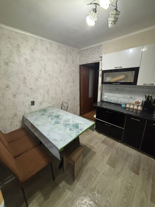 Продам 2-х ком улуч квартиру