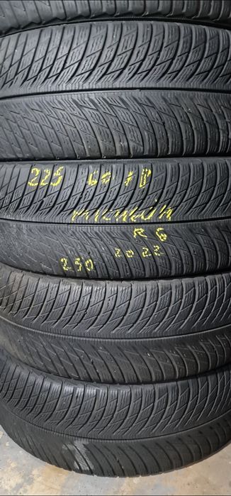 225 60 18 Anvelope iarnă Premium