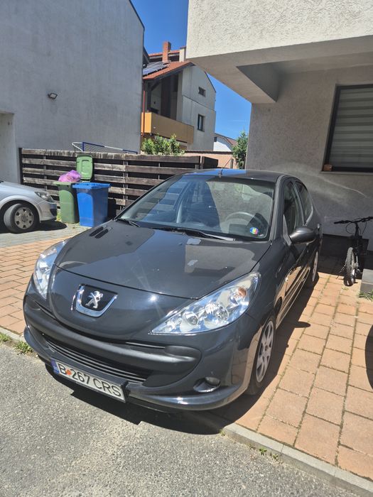 Vând Peugeot 206 plus