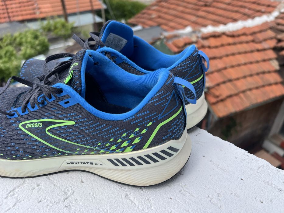 Brooks Levante 43