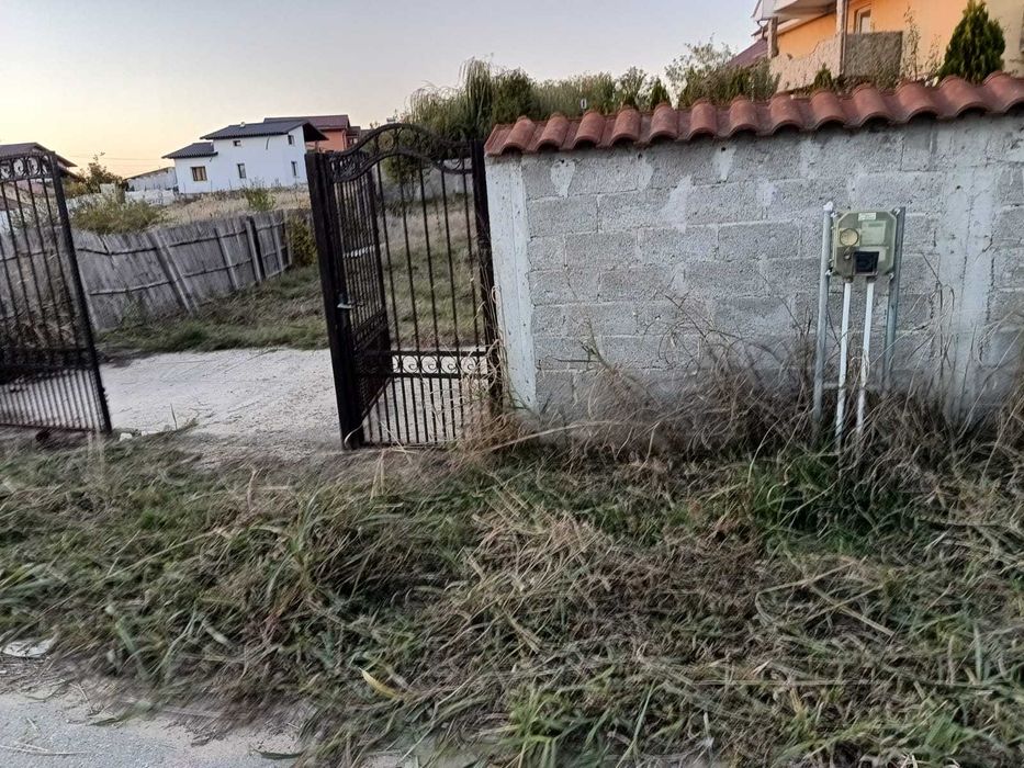 Teren intravilan cu toate utilitatile langa Craiova