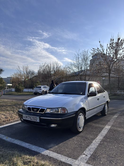 Nexia DOHC люкс 2003г 264000км