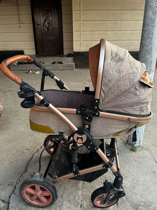 Коляска 18000 тенге