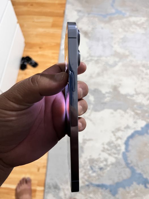 Iphone 13 pro max в хорошем состояний