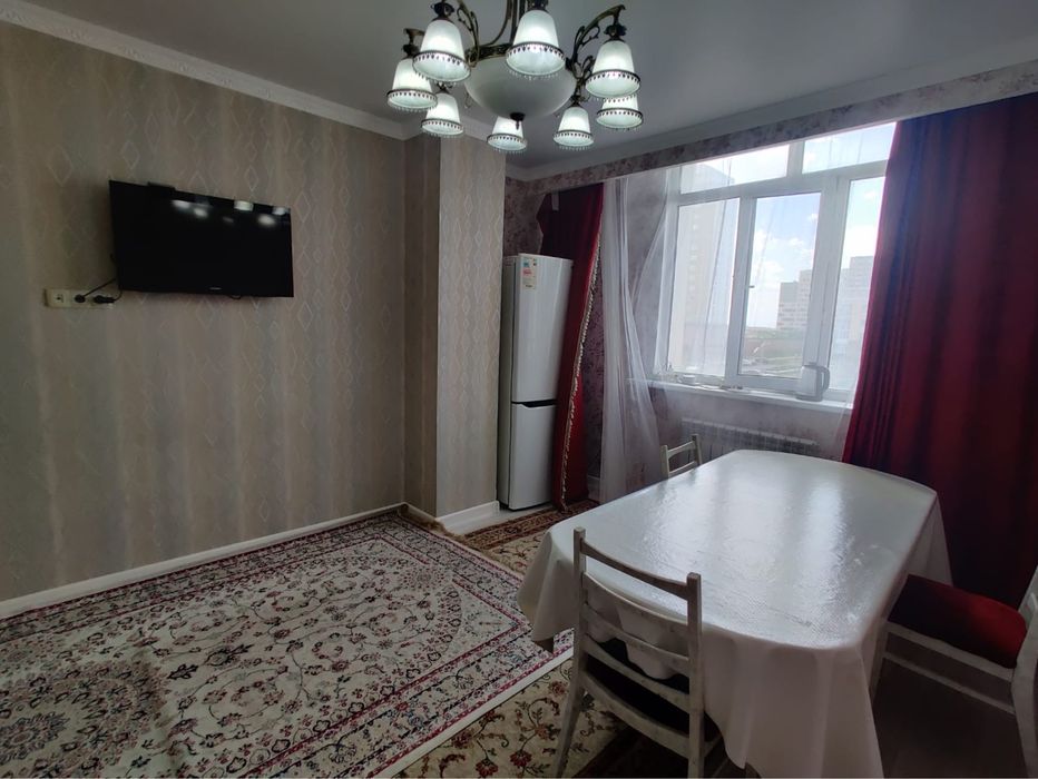 Продам 3 ком квартиру на левом берегу