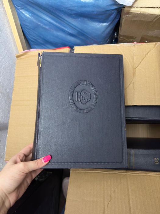 Продам книги