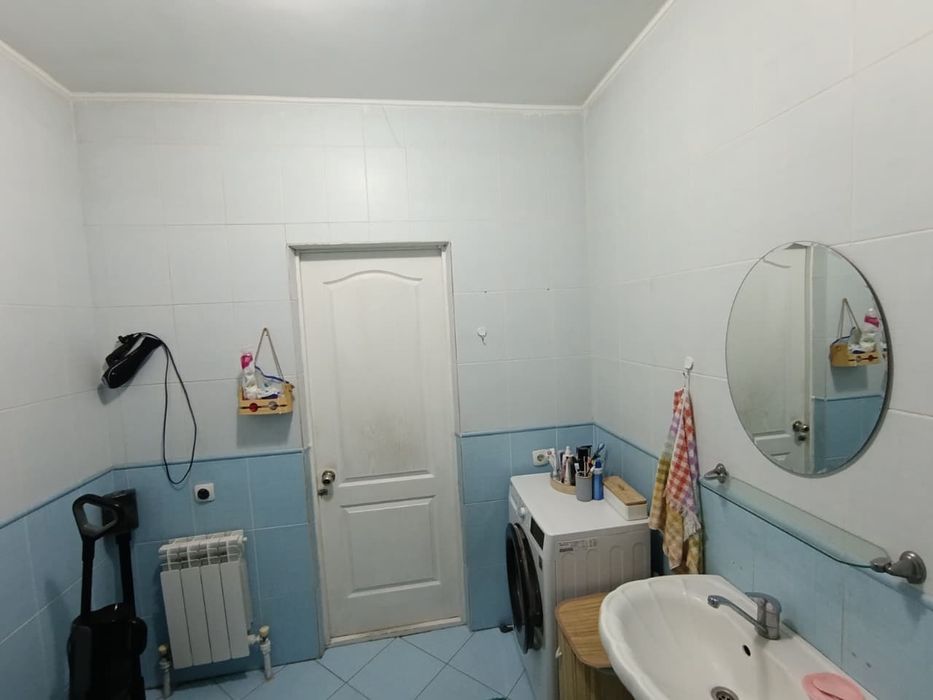 Продам 2 комнатную квартиру