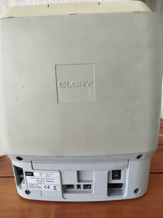 Счётчик банкнот Glory USF 51E2 продам