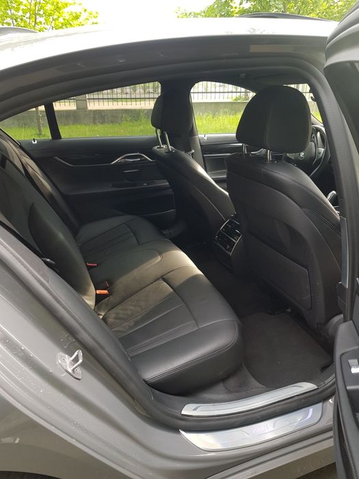 BMW 750I 2021 M-PAKET