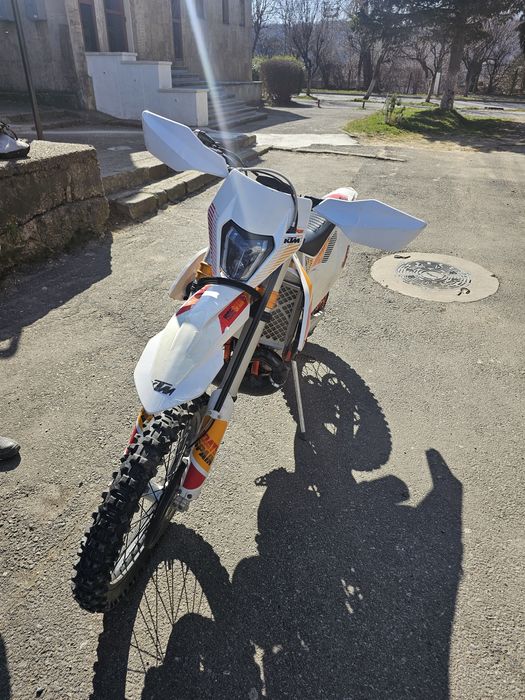 Ktm 300 carburatie
