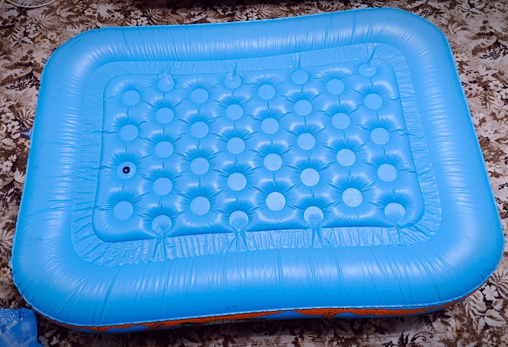 Бассейн для купания