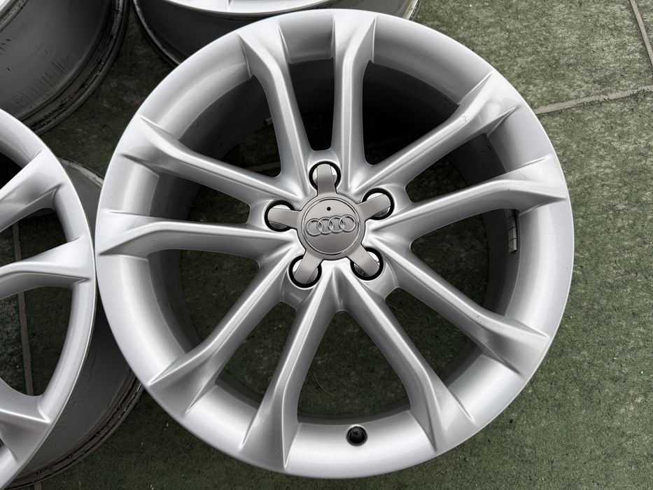 4бр. КАТО НОВИ ОРИГИНАЛНИ 18” Джанти за -AUDI Q3/VW/SKODA- 7Jx18, ET43