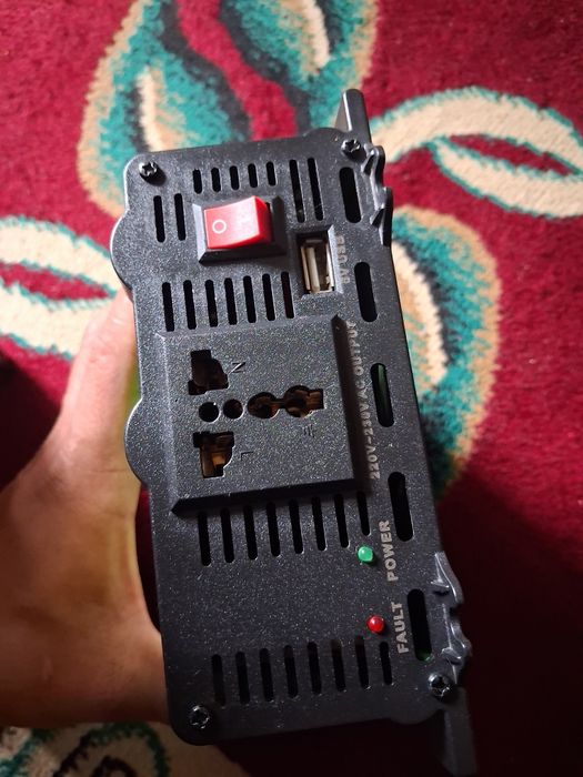 2000W Power Inverter (инвертор).