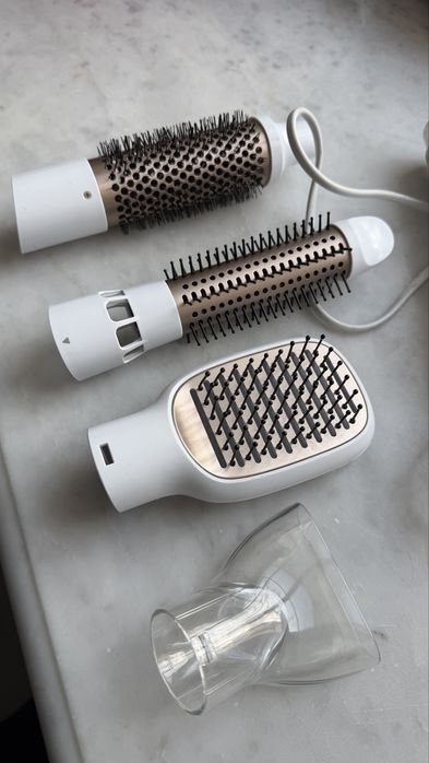 Фен стайлер от Phillips, 7000 тг