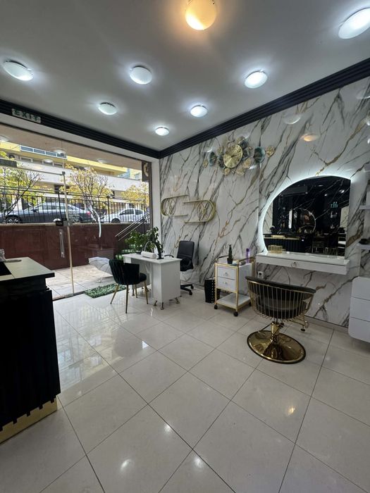 Продавам Бизнес / Фризьорски Салон