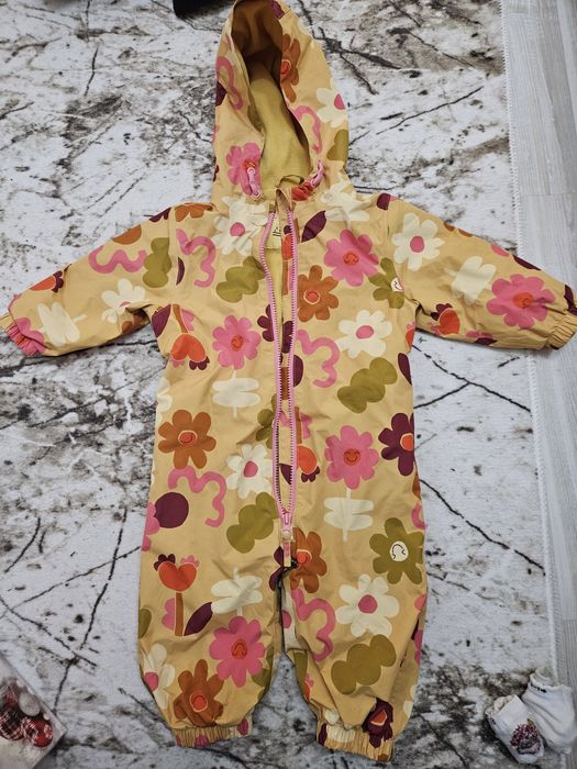 Salopeta next vant si ploaie