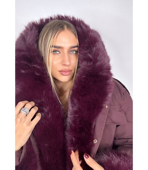 Уникално яке с пух яка и ръкави