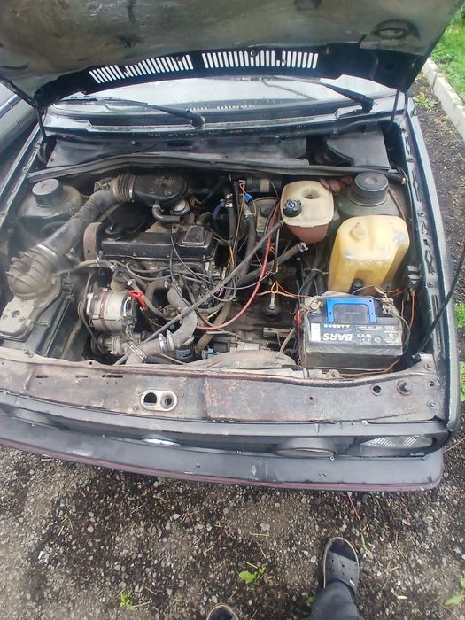 Продам машину Volkswagen Golf