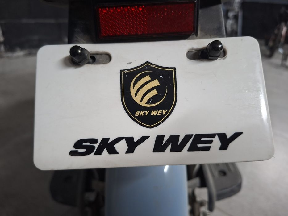 Скутер 2024 года.