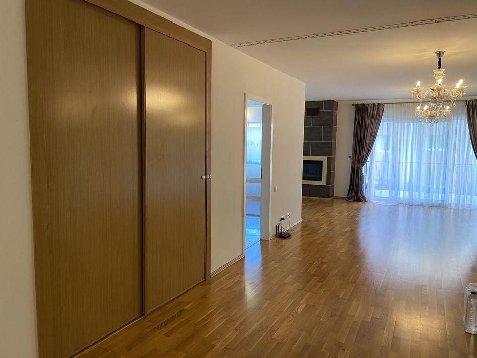 Inchiriez apartament 3 camere Ibiza Sol Pipera