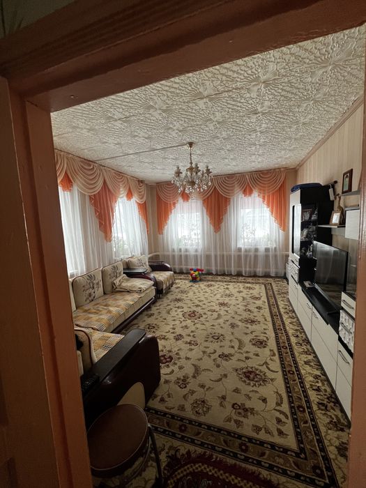 Продам дом в пригороде,с.Петерфельд.