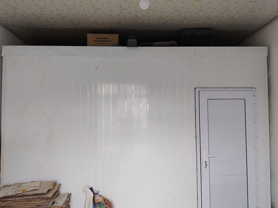 Холодильник производственный