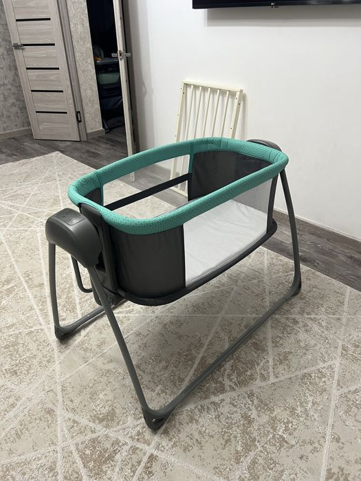 Продам Электрическую манеж