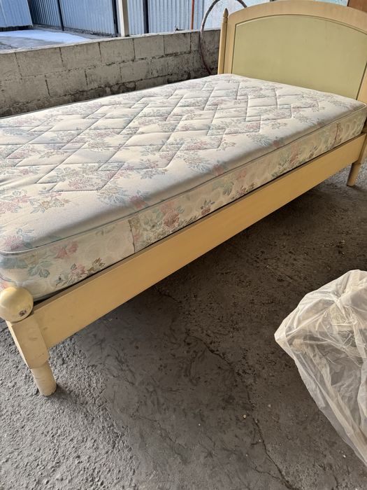 Продам односпальные кровати