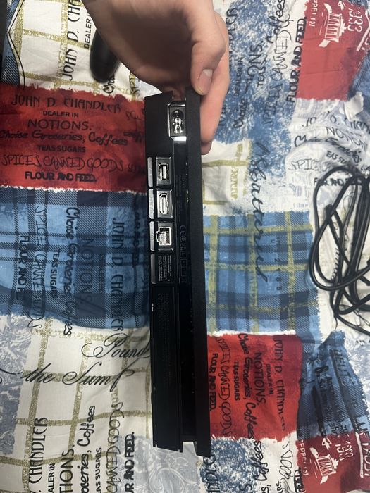 Ps4 slim като нов